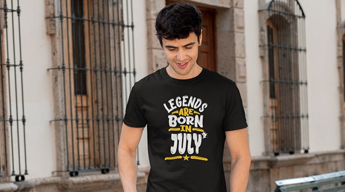 Legends Are Born In July - T Shirt
